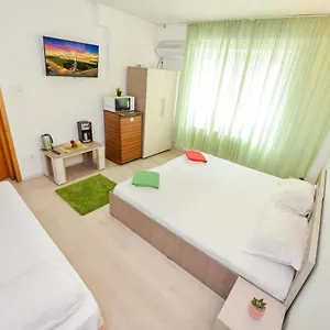 Aparthotel Center, Bukarest